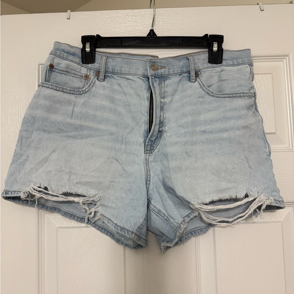 AE Strigid super high-waisted relaxed ripped denim shorts - Picture 1 of 4